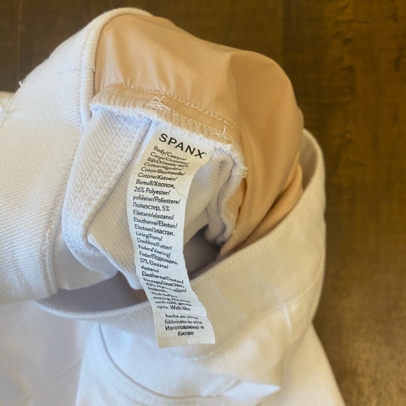 Spanx White Maternity pull on jeans - Picture 5 of 10